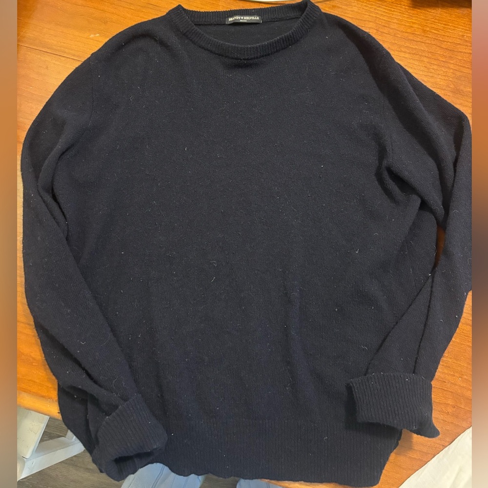 Brandy Melville crew neck sweater